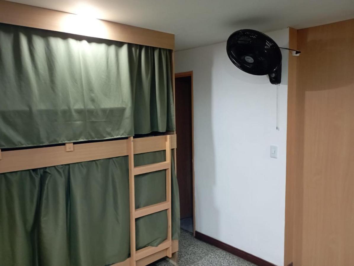 Hotel Del Oeste Кали Екстериор снимка