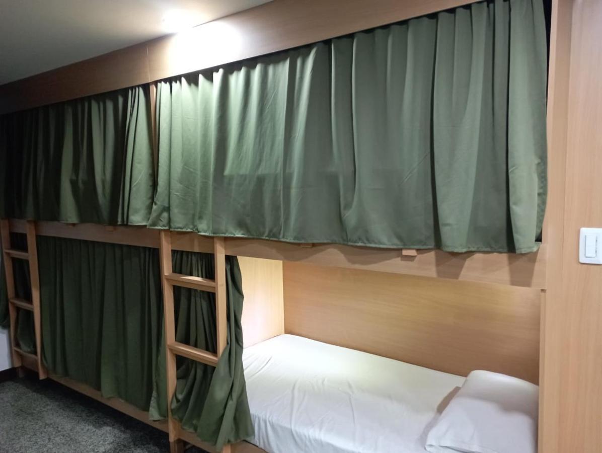 Hotel Del Oeste Кали Екстериор снимка