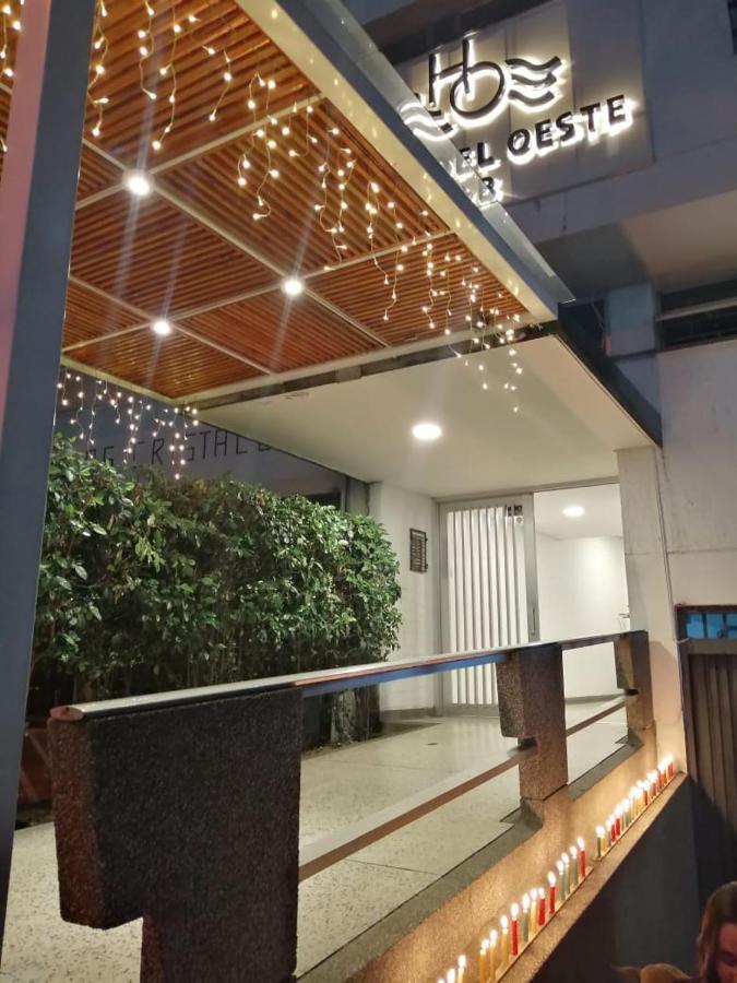 Hotel Del Oeste Кали Екстериор снимка